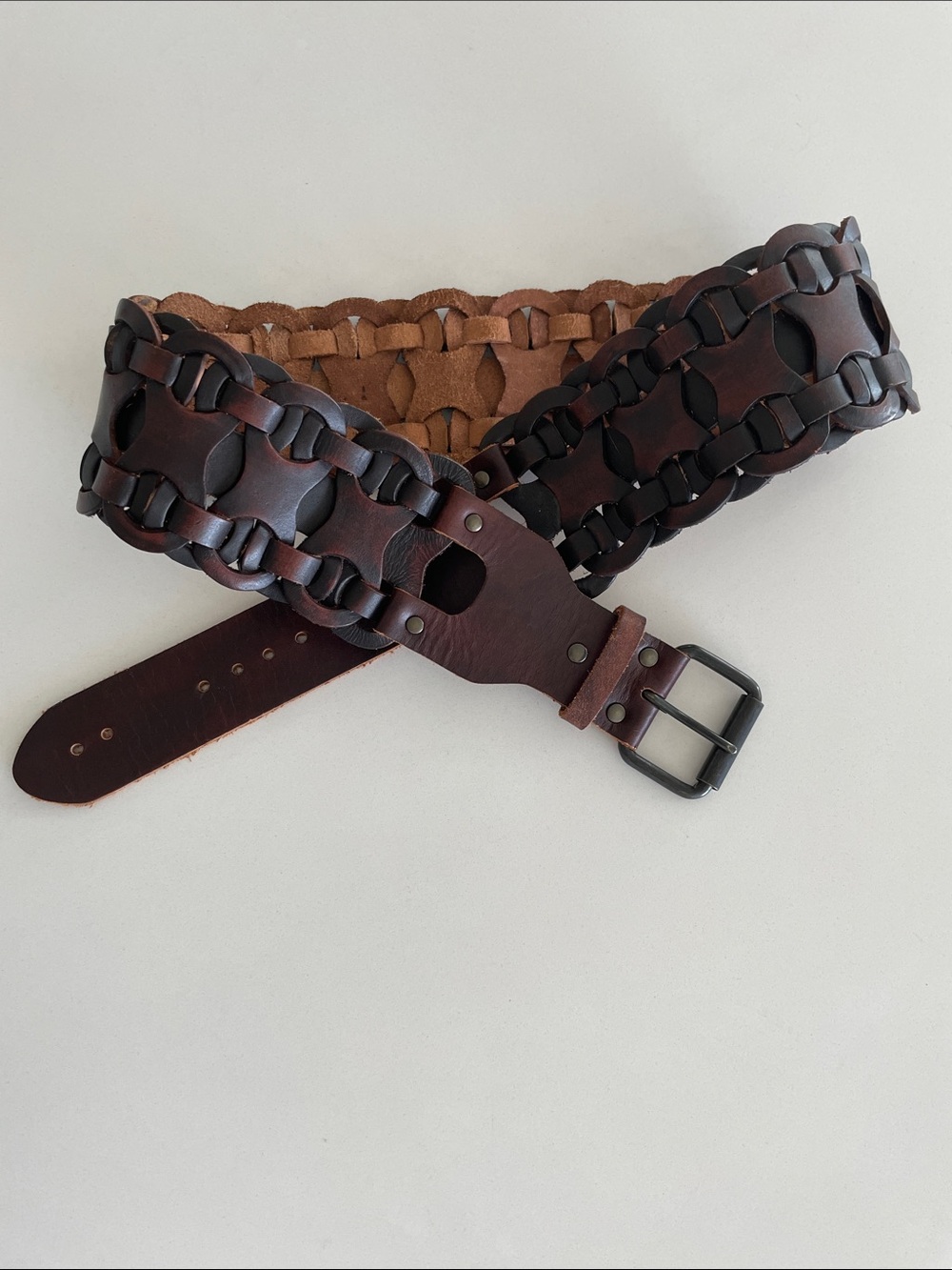 Woven Leather Women’s Belt - Deep Ombré Red Brown Transitions to Black